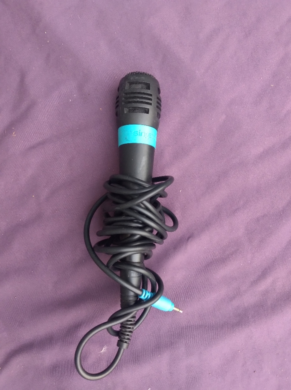 Singstar Black and Teal Wired Microphone - Portable Vocal Microphone